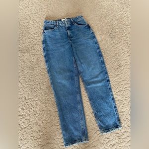H&M mom jeans